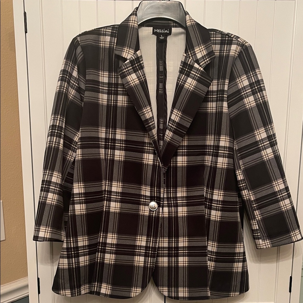 Black and beige Plaid Women's Blazer